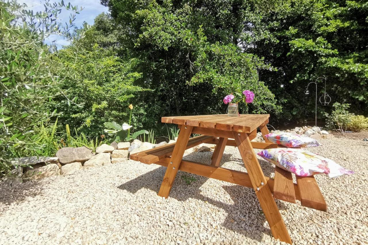 Gite Du Moulin Toucan Berneuil  Kültér fotó
