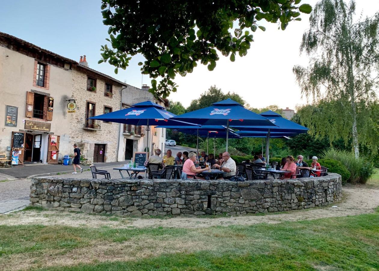 Gite Du Moulin Toucan Berneuil  Kültér fotó